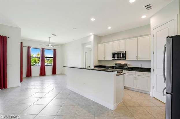 Building Photo - 12762 Fairington Way