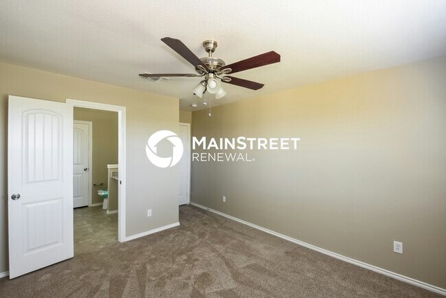 Building Photo - 4 Bedroom Pet-Friendly Home in Converse, T...