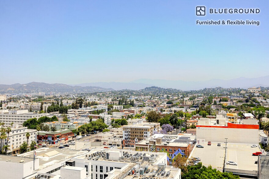 Building Photo - 2500 Wilshire Blvd