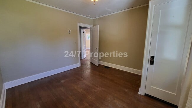 Building Photo - 2024-4624MF