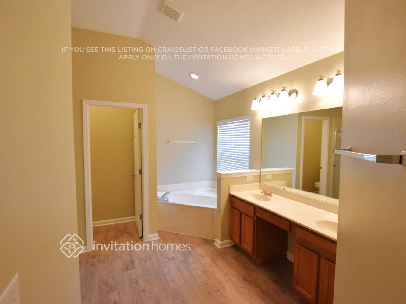 Building Photo - 3023 Bright Eagle Dr