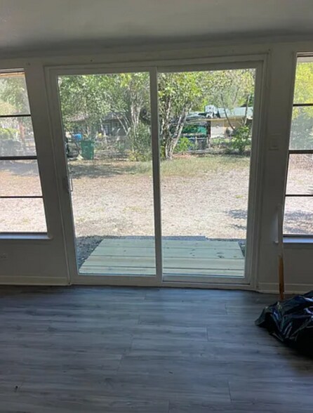 Building Photo - 123 Haverhill Dr