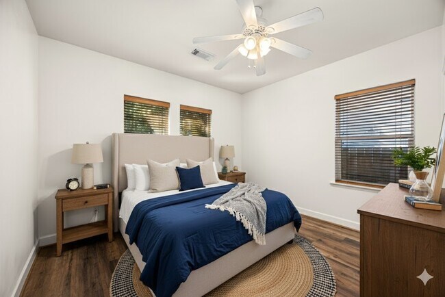 Building Photo - 1912 Shearn St