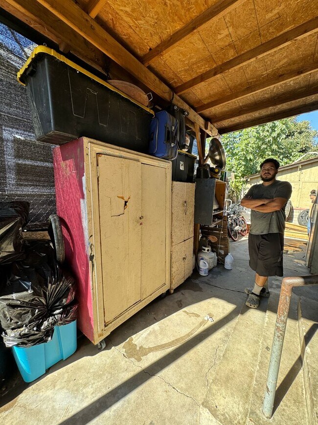 Building Photo - La Habra Duplex