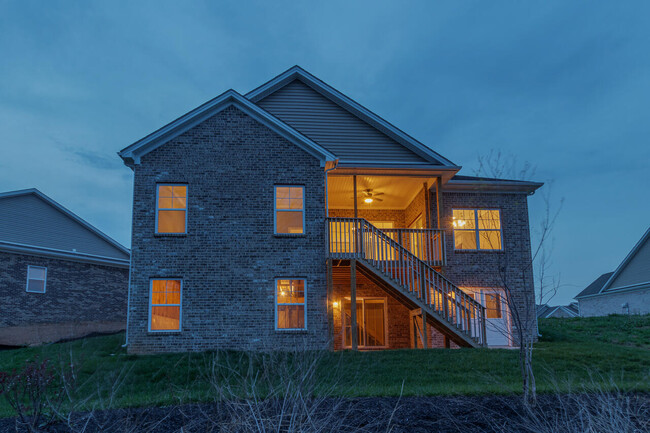 Building Photo - 126 Amick Wy