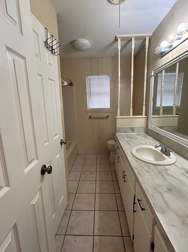 Building Photo - Fully remodeled 3 bedroom home in Wylie!!