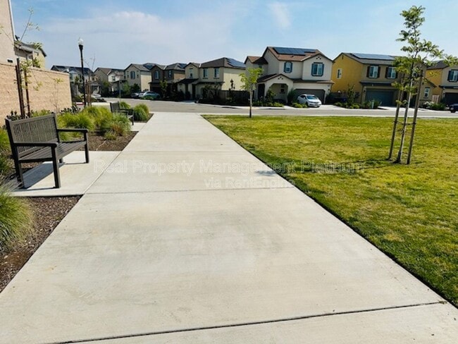 Building Photo - 837 Soledad Ave