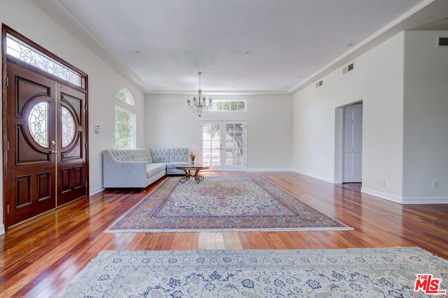 Building Photo - 12219 Darlington Ave