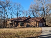 Building Photo - 3 Bedroom 3 Bathroom Home in Batesville
