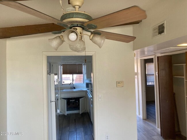 Building Photo - 4437 E Hubbell St