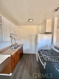 Building Photo - 141 South Ave 22