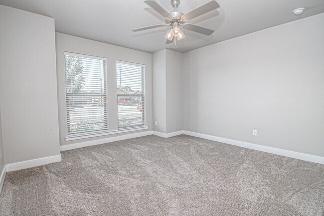 Building Photo - 2408 Outlaw Ct