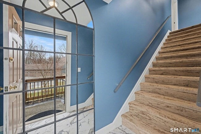 Building Photo - 156 Heatherwood Dr