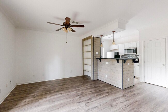 Building Photo - Corner of Comfort: Elevate Your Lifestyle ...