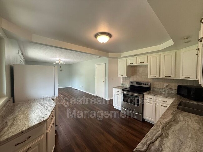 Building Photo - 4208 Bellemeade Dr