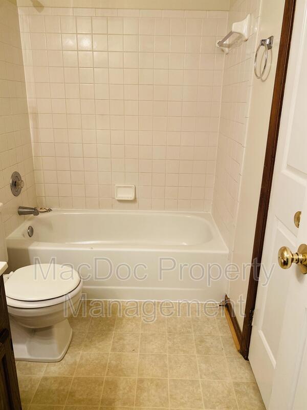 Building Photo - 10717 S Jamie Pl