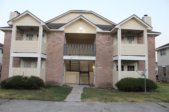 Building Photo - 1122 Brenda Ln