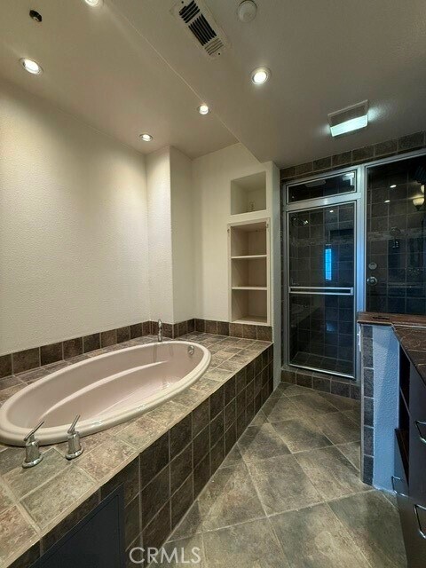Building Photo - 28564 Sorano Cove