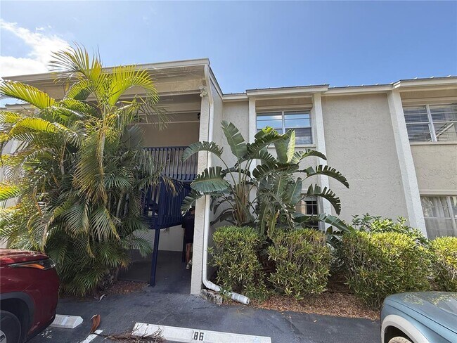 Primary Photo - 306 S Habana Ave