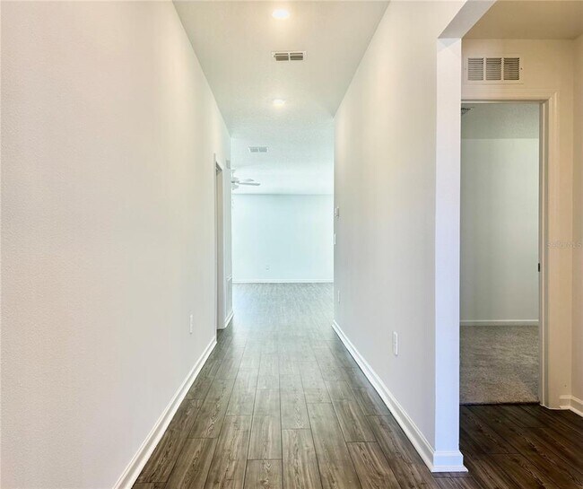 Building Photo - 1112 NW 48th Terrace