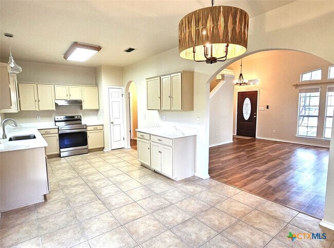 Building Photo - 1125 Berry Creek Dr