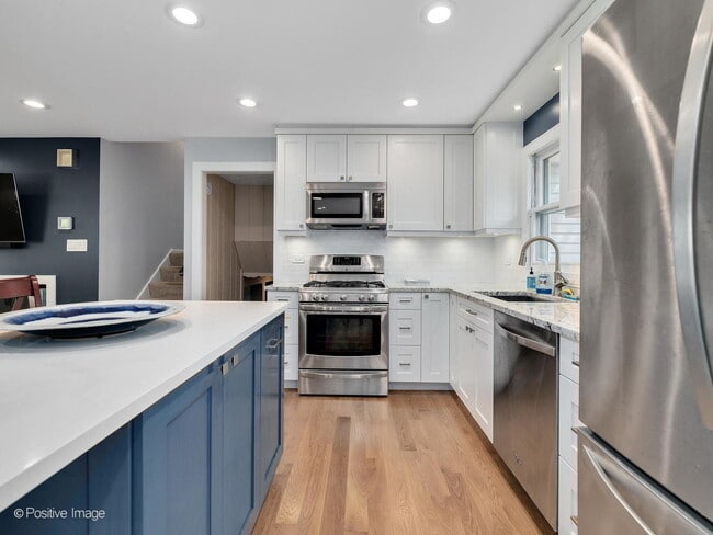 Building Photo - 5735 Virginia Ave