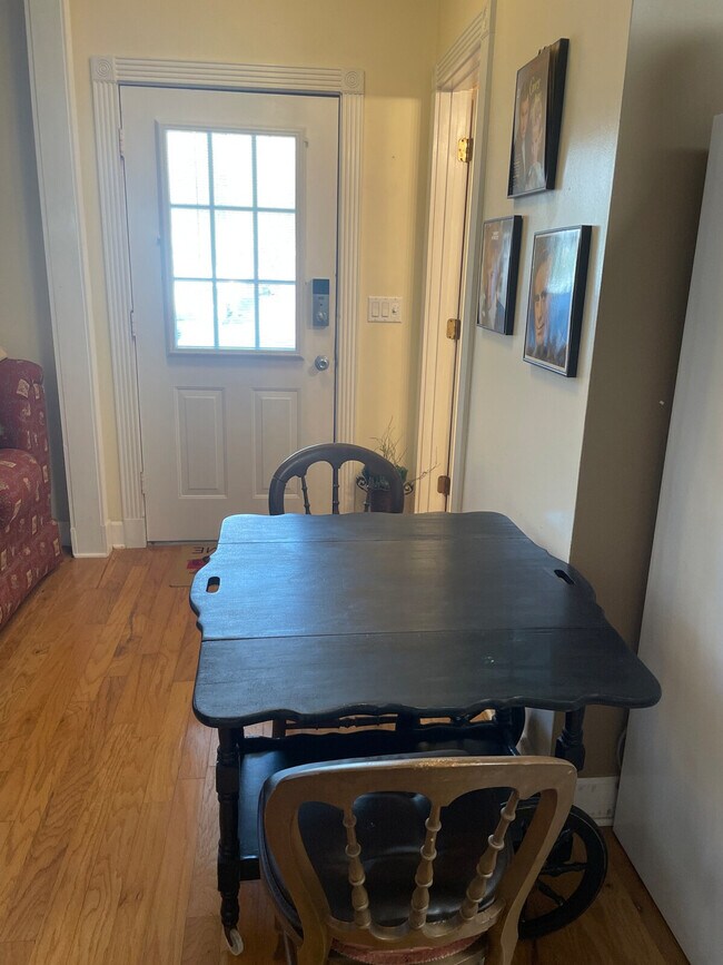 Building Photo - 175 Schools Dr