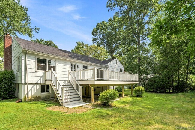 Building Photo - 24 Benedict Rd