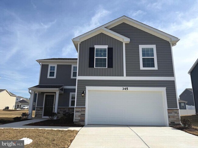 Building Photo - 345 Anconas Blvd