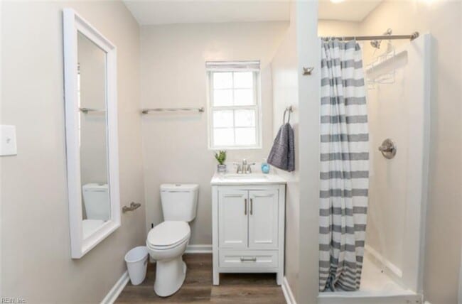 Building Photo - 1265 Pall Mall St