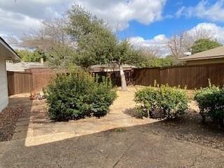 Building Photo - 7405 Alto Caro Dr