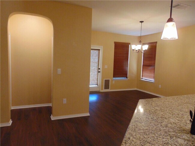 Building Photo - 6201 Conestoga Wagon Way