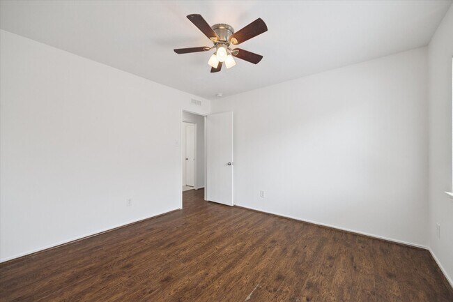 Building Photo - 6738 Haven Forest Ln