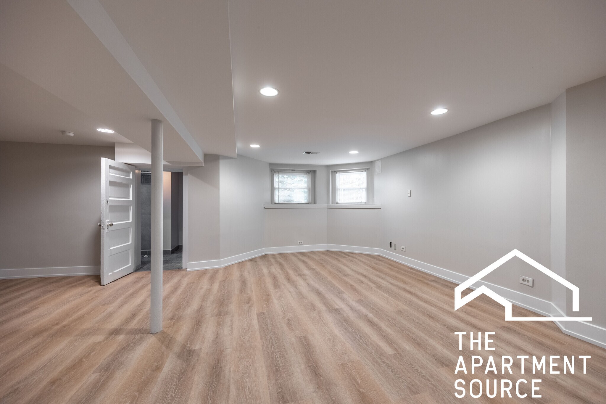 Building Photo - 1010 N Kedzie Ave