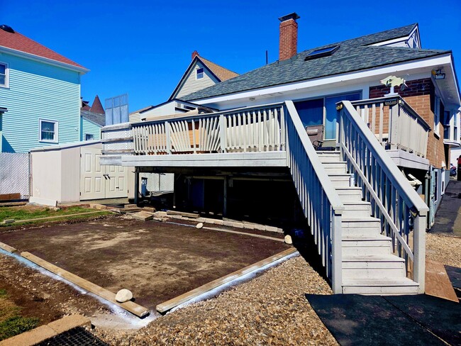 Building Photo - 299 Crescent Ave