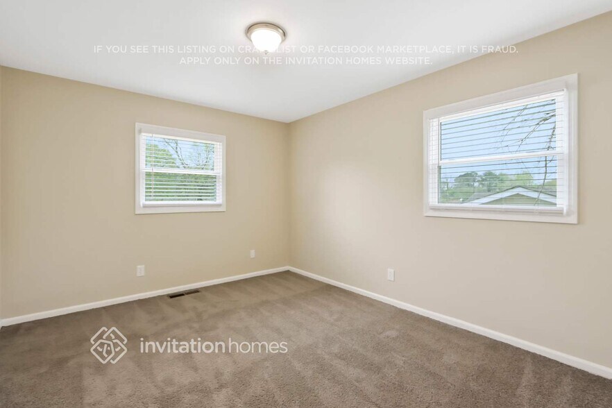 Building Photo - 4116 Emerald Lake Dr