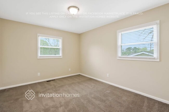 Building Photo - 4116 Emerald Lake Dr