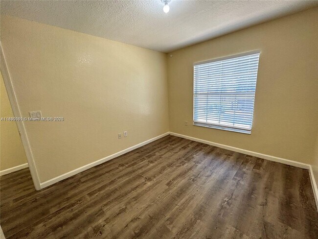 Building Photo - 7828 Parsons Pine Dr