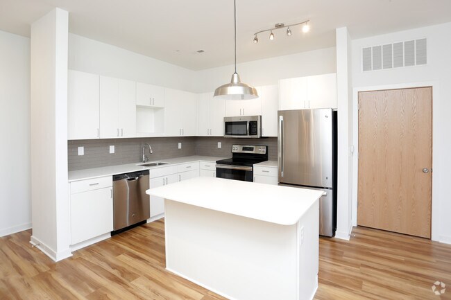 Primary Photo - Blackstone Depot