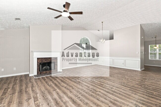 Building Photo - 10422 Tobano Trail
