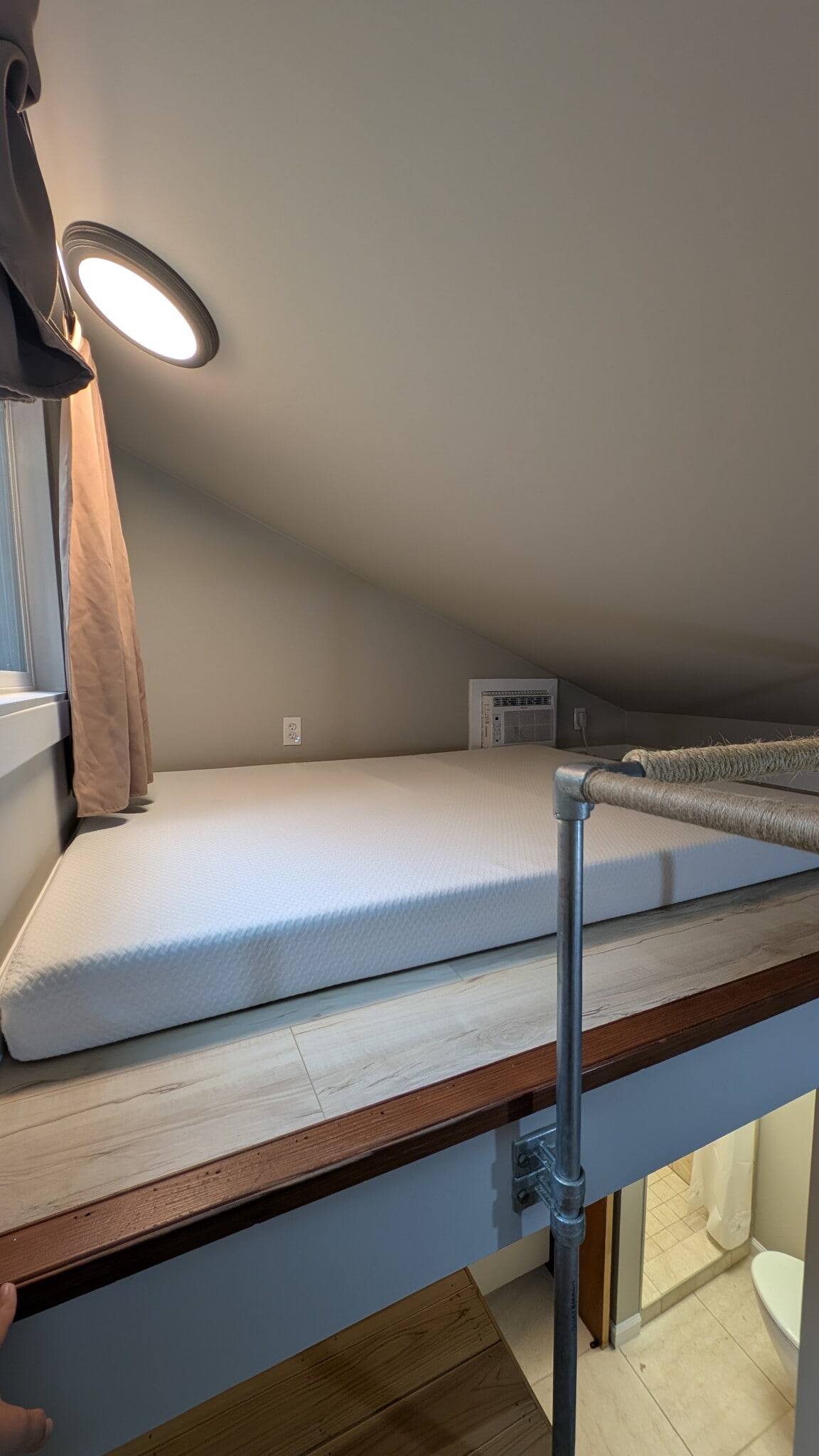 Building Photo - 1630 Murphy St