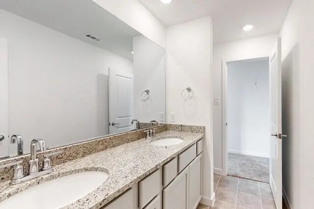 Building Photo - 21611 Shadowbrook Birch Dr