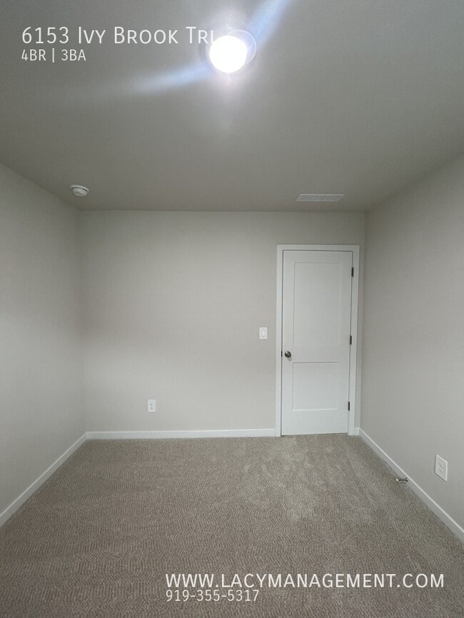 Building Photo - 6153 Ivy Brk Trl