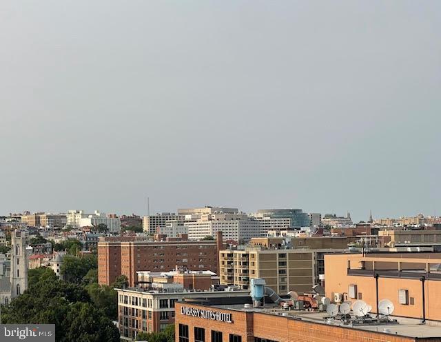 Building Photo - 1230 23rd St NW
