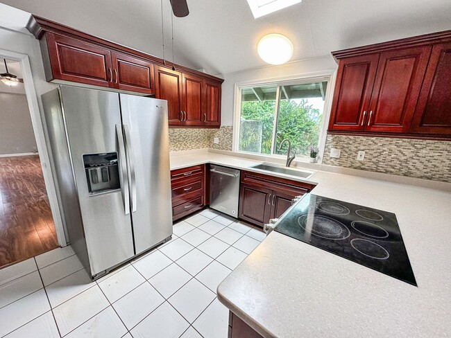 Building Photo - Mililani - 4bdrm/2bath, Large Lot with Pool