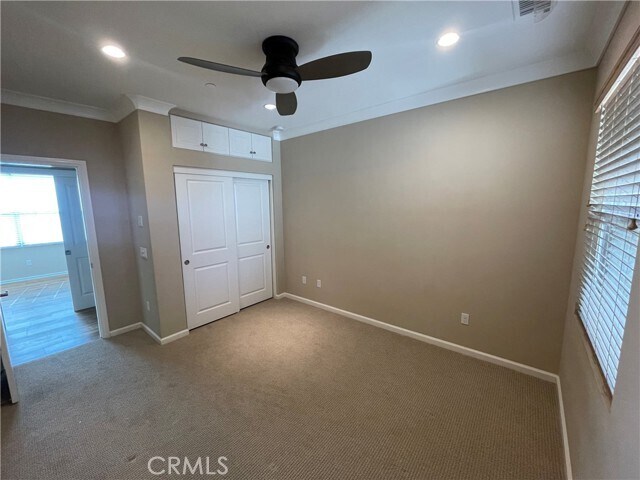 Building Photo - 276 Rodeo