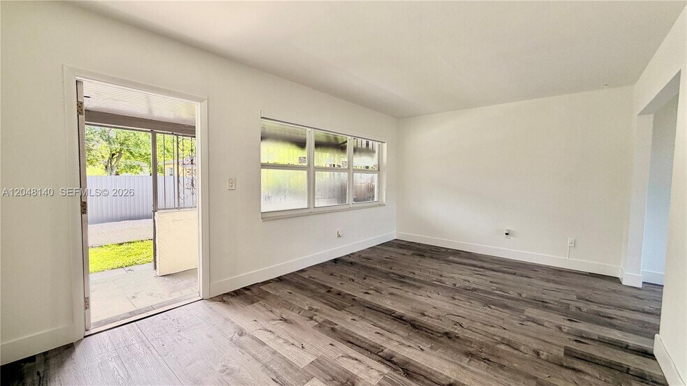 Building Photo - 115 NW 118th St