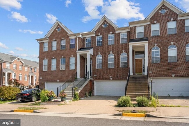 Building Photo - 44321 Rowley Terrace