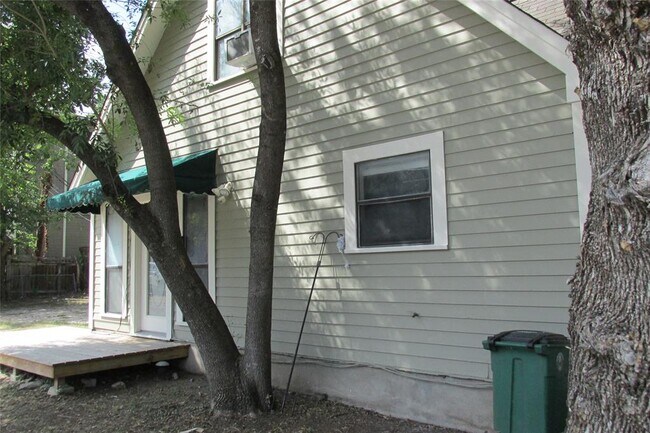 Building Photo - 4500 Avenue G
