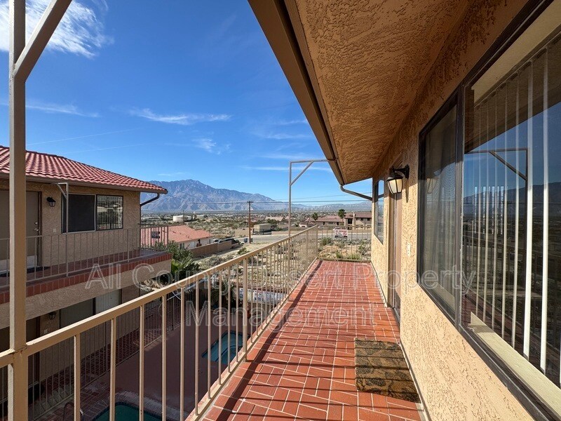 Building Photo - 13079 Eliseo Rd